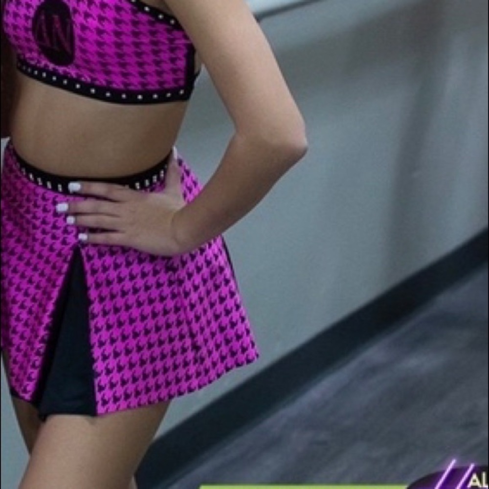 Girls Dance Costume - image 1